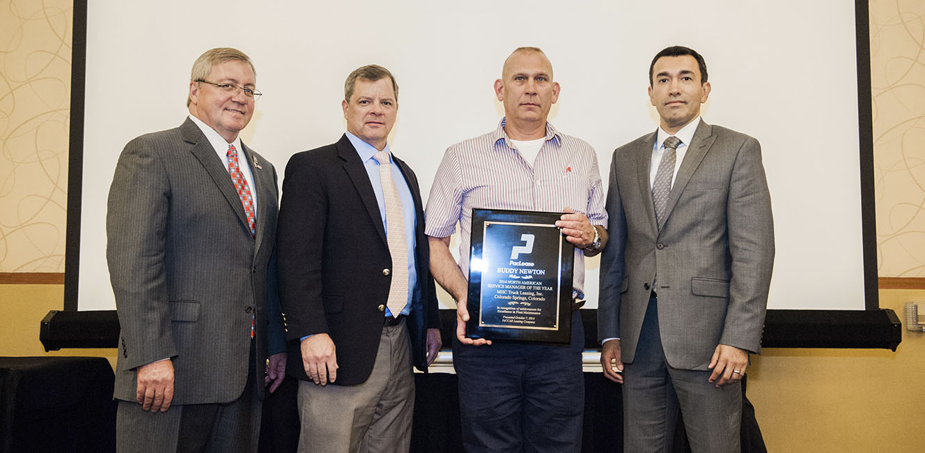 PACCAR Leasing Names Service Managers of the Year